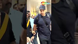 Shah Rukh Khan With Family Spotted At Airport #shorts #shortvideo #Shahrukhkhan #viral #spotted