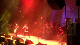 Papa Roach - Scars (Live) - 5/6/15  [HD]