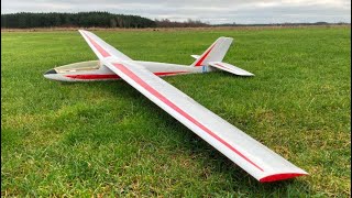 Vintage Graupner Foka, maiden flight