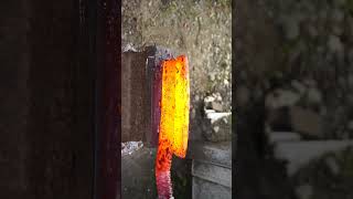 Making amazing cleaver from rebar and coil spring