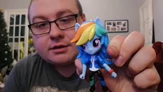 Equestria Girls Minis, Rainbow Dash, Figure Review.