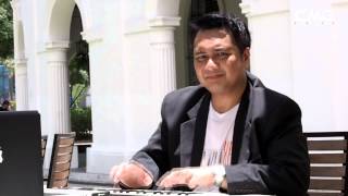 CME Singapore endorser Mike shows us the mobile music life with Xkey !