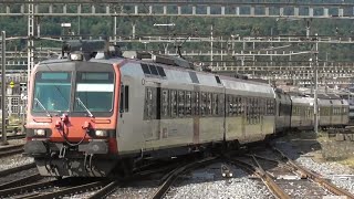 Stazione di Olten - Bahnhof Olten;  treni di tutti i tipi in transito, arrivo e partenza!