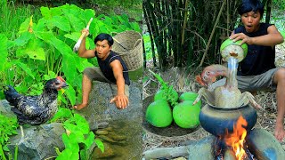 Find chicken by bamboo spear | cook chicken with coconut inside the pot for eat-Eating delicious