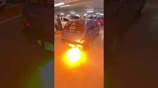 Modified maruti 800 throwing flames