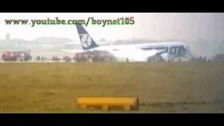 Amazing Escape Boeing 767 plane crash lands in Warsaw. 230 people