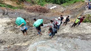 "Batu Jomba Road Collapses ‼️Residents Isolated! Access Completely Cut Off!"