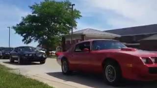 Bandit Run 2016 pulling out of Pontiac, Illinois