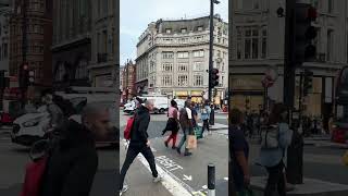 Is YOUR City This COOL? Oxford Circus 🇬🇧