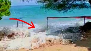 Gelombang Air laut Pantai Tambakrejo Naik lagi.