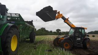 John Deere 6215R - Muck Spreading 2017 - HD