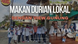 MAKAN DURIAN LOKAL DENGAN VIEW GUNUNG DI WARSUN DAPUR AKANG SENTUL//PARA LANSIA MENIKMATI