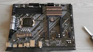 ASRock H470 Phantom Gaming 4 Motherboard Unboxing