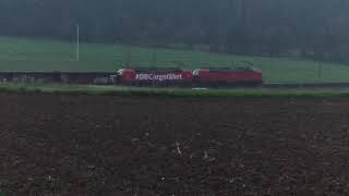 Güterzug mit #DBCargofährt Lok auf der Main-Lahn-Bahn