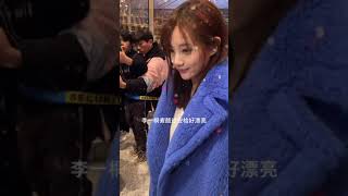 #李一桐 #歌曲航行  看见音乐#李一桐素颜过安检好漂亮