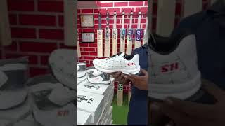 Quality Cricket Shoes . SH Sports Gudown Avadi Pammal and Pondy. 8667004891.