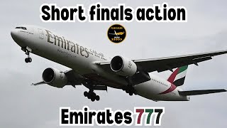 Emirates Boeing 777 on short finals