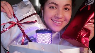 ASMR- packing Christmas gifts (crinkles, whispering, tapping and more) GER