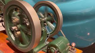 Model hit & miss stationary engine