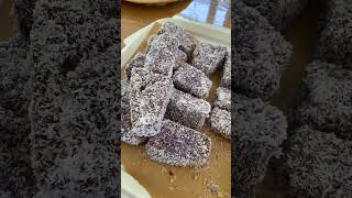 UBE LAMINGTONS #pinayinnewzealand #filipinonz #buhaynewzealand #food #pinoyfood #pinoyabroad