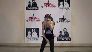 Katie Tropp "Your Worst Nightmare" - Performance