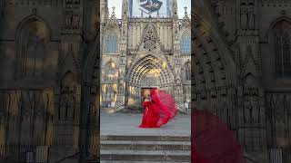 Elen dress in bright red color