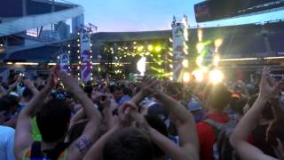 SAMF 2013 Chicago Nicky Romero jail bait chant.