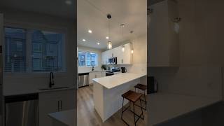 $488,000, $303 in condo fees in beautiful Evanston by Cindy Cheng RE/MAX REAL ESTATE (CENTRAL)