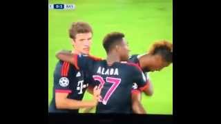 Thomas  Müller goal HD Olympiakos Piraeus 0 - 3  Bayern Munich