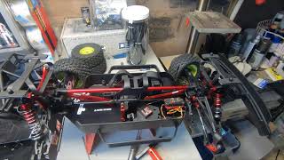 #127 Pt1, ARRMA MOJAVE SNAPPED LIKE A CANDY CANE ON 1ST RUN , EXB REAR WHEEL HUBS DON'T WORK W/CVD'S