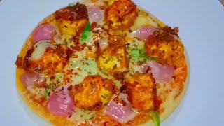 paneer Tikka pizza in pan|| No oven, No yeast pizza || easy way to make paneer Tikka pizza.