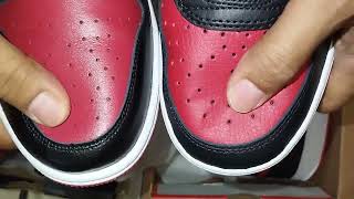 pilih sepatu nike court vision bred ori atau jordan bred banned fake? harga hampir sama... 😅