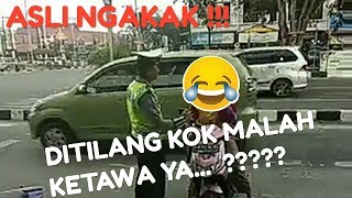 VIDEO LUCU DITILANG POLISI MALAH KETAWA