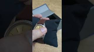 Unboxing/Review of Nirva Watch (an.avg.cosumer)[Urdu]