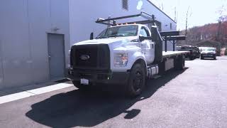 T4286 19 Ford F 650   White