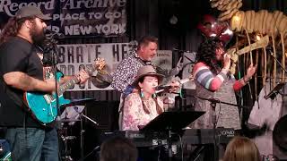 Sarah De Valliere - You're No Good - Linda Ronstadt  - Record Archive - Rochester, NY - WED 10/9/24