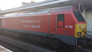 DB 67010 and TFW 82229 seen leaving Newport 20 sep 21