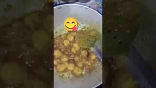 5 मिनट में बनाएं दम आलू#cooking#viralvideo#minivlog#bhattvlog