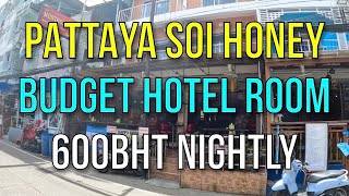 GUEST FRIENDLY SOI 11 SOI HONEY PATTAYA BUDGET ROOM REVIEW - The Montrose Bar - 600BHT NIGHTLY