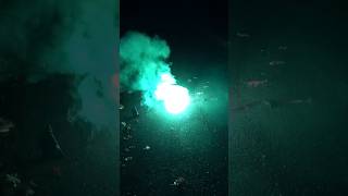 Dum Bum 2g+ mit Knatterpeitsche #shorts #fireworks #feuerwerk