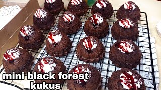 resep brownis kukus mini black forest lembut dengan toping sebenar