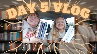 Upside Down Reading Vlog Day 5🚲 | buddy read📖, book shopping with the bestie, and liveshow