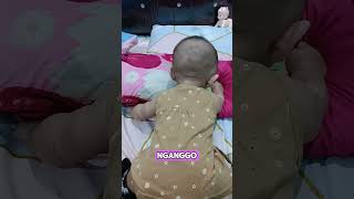 bayi bunda bisa ongong-ongong usia berapa?