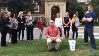 UAlberta ALS Researcher takes Ice Bucket Challenge