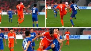 Pellé hace magia en China: control de pecho, sombrerito y volea sin que caiga