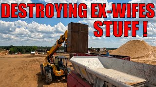 Shredding EX-Wife's belongings!! #heavyequipment #shredder