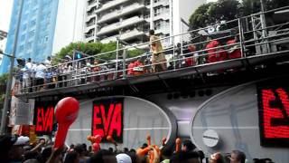 EVA  Inventando Moda Carnaval 2012