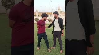 Self defense on road side💪 ✊#shorts #trending #viralvideo #selfdefance #dltkd #taekwondo