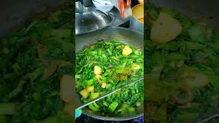 Mustard leaf curry with potato|Nepali style mustard leaf curry with potato