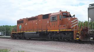 Switching at Waterloo Yard Iowa with an EJ&E SD38-2 #663